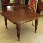 antieke eiken uitschuif eettafel afkomstig uit Engeland 3