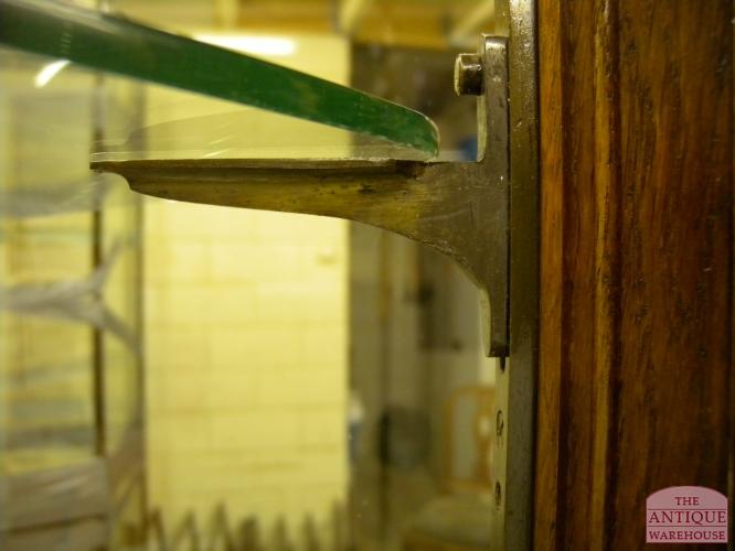 antieke eiken vitrine, VERKOCHT