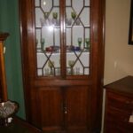 antieke eikenhoekkast 1