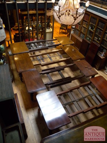 Antieke eikenhouten en mahoniehouten coulissentafels 2