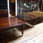 Antieke eikenhouten en mahoniehouten coulissentafels 3