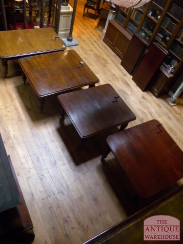 Antieke eikenhouten en mahoniehouten coulissentafels 4