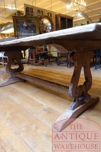 Antieke eikenhouten Franse kloostertafel 3
