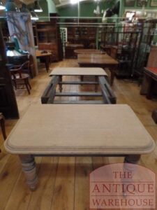 antieke eikenhouten uitschuif eettafel 14 personen maximaal, Ausziehbarer Esstisch aus antiker Eiche für maximal 14 Personen