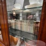 Antieke eikenhouten vitrinekast, boekenkast, winkelkast 2