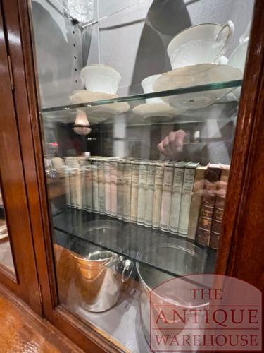 Antieke eikenhouten vitrinekast, boekenkast, winkelkast 2