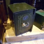 antieke Engelse kluis 1