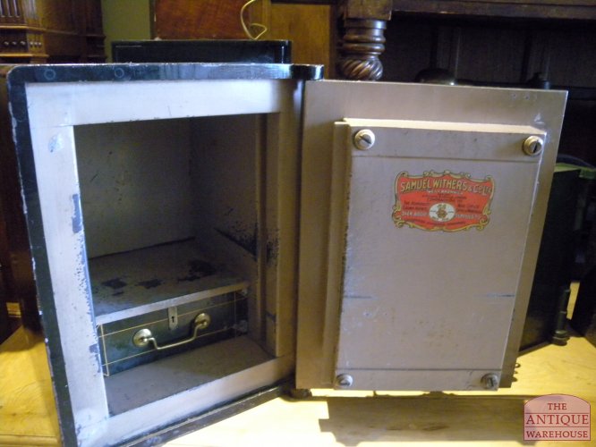 antieke Engelse kluis 4
