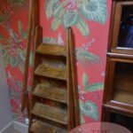 antieke Engelse bibliotheektrap 4