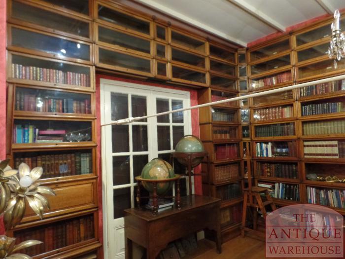 Antieke Engelse eiken en mahonie originele Globe Wernicke bibliotheek