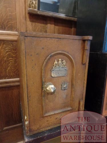 antieke Engelse kluis