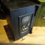 antieke Engelse kluis 1