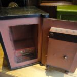 antieke Engelse kluis 2