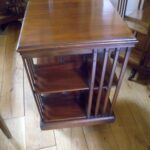 Antieke Engelse mahonie boekenmolen 1