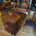 Antieke Engelse mahonie boekenmolen 1