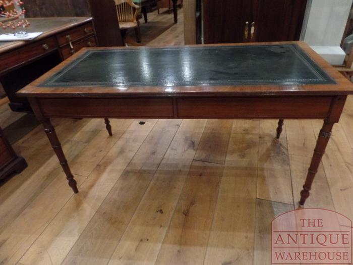 Antieke Engelse mahoniehouten schrijftafel 2