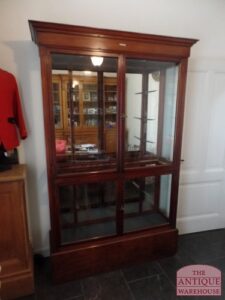 antieke Engelse mahoniehouten stofdichte vitrinekast, VERKOCHT
