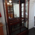 antieke Engelse mahoniehouten stofdichte vitrinekast 3