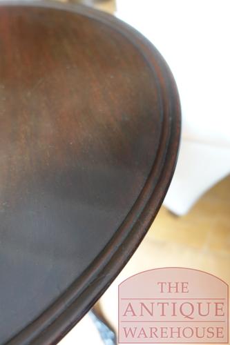 Engelse Mahoniehouten Tilt Top Tafel 4