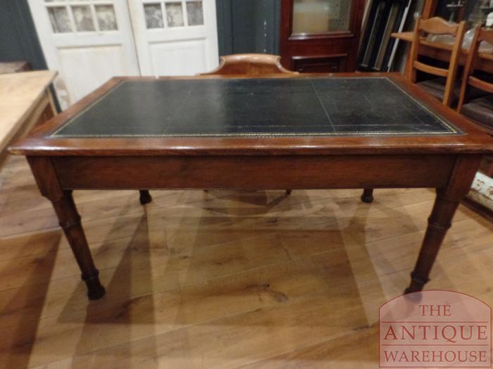 Antieke Engelse schrijftafel met massief mahonie 2