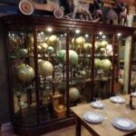 antieke Engelse top vitrinekasten 1