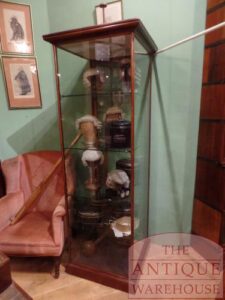 Antieke Engelse vitrinekast, antieke winkelkast