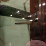 Antieke Engelse vitrinekast circa 1880 4