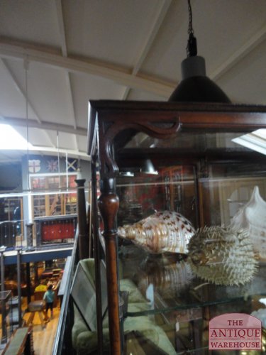 antieke Engelse vitrinekast 2