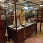 Antieke Engelse vitrinekasten 4