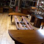 antieke Engelse wind out tafel 2