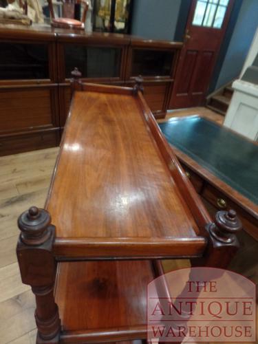 Antieke Etagere van Mahoniehout 2