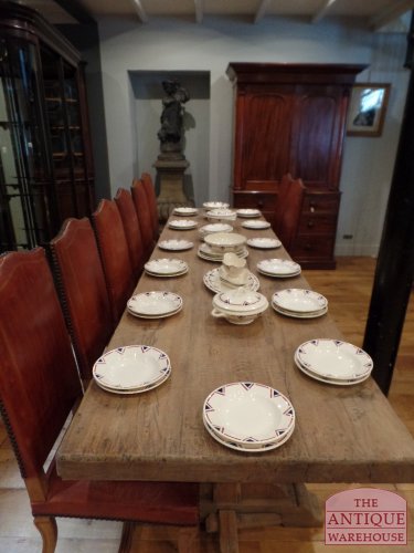 set van acht Franse eiken stoelen 3