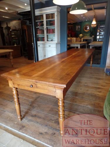 Antieke Franse kersenhouten tafel 5