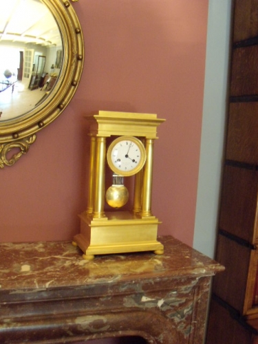 Antieke Franse kolompendule circa 1830 2