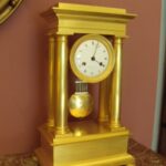 Antieke Franse kolompendule circa 1830 3