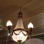 Antike französische Zakkronleuchter mit drei Lampen 2