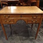 Antieke Georgian Side Tafel 1