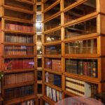 Antieke Globe Wernicke boekenkast bestaande uit hoekelementen 2