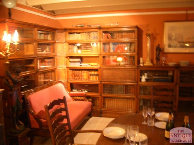 Antieke Globe Wernicke boekenkasten 3