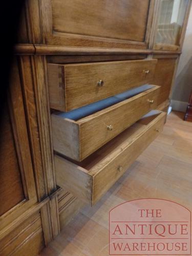 Antieke Globe Wernicke met lades en kleine opbergvakken 3