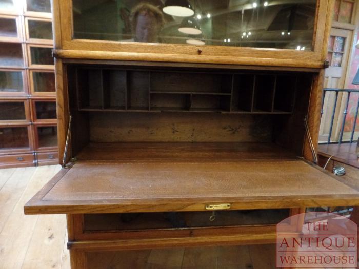 Antieke Globe Wernicke met originele secretaire 3