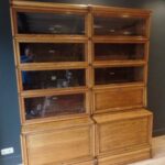 Antieke Globe Wernicke stapelbare boekenkast met secretaire gedeelte 1