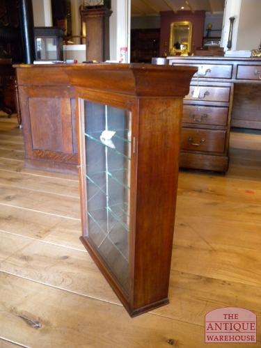 antieke hang vitrine 2