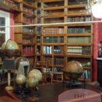 Antieke hoekopstelling originele Globe Wernicke boekenkast 2