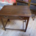 Antieke Ierse Vruchten Houten Side Tafel 1