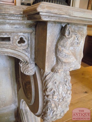 Antieke Italiaanse side table 3