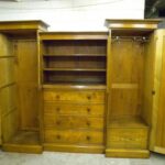 Antieke Kledingkast 1