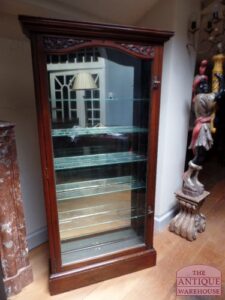 Antieke kleine mahoniehouten Engelse vitrinekast