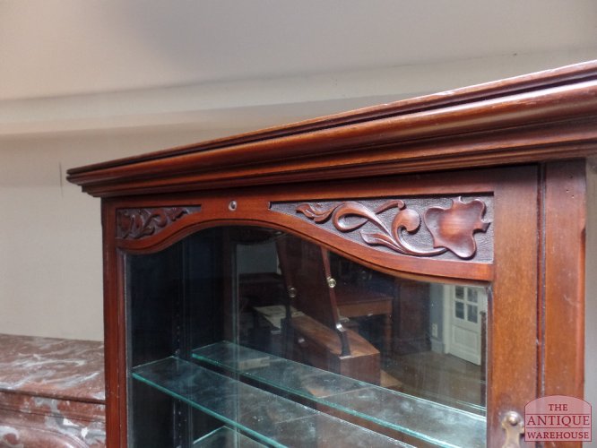 Antieke kleine mahoniehouten Engelse vitrinekast 2