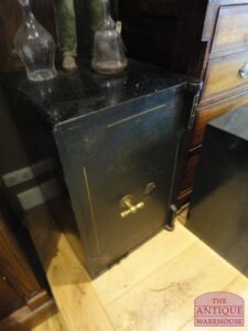 antieke kluis, George Price, VERKOCHT